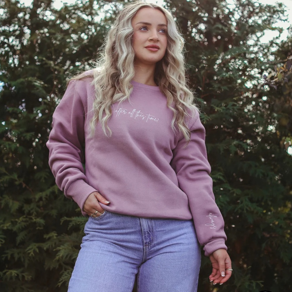 MOJO PROVO Mauve ALWAYS EMBROIDERED CREWNECK Sweater Women’s Size XL